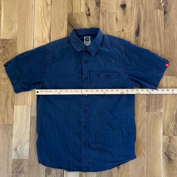 Mens‎ The North Face Short Sleeved Button Down SZ S - Picture 3 of 4